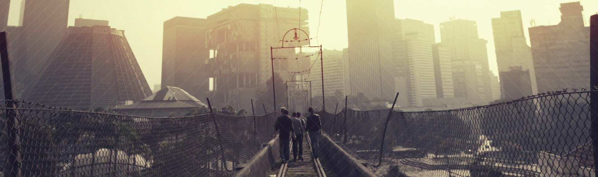 Foto Livres - Mais um dia Foto Livres - Mais um dia - Imagem 3